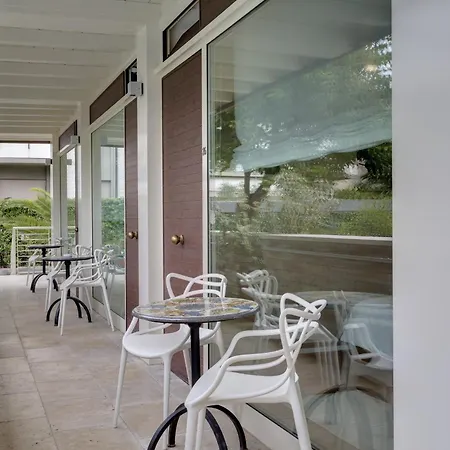 Hotel Bacco Lido di Camaiore Buitenkant foto