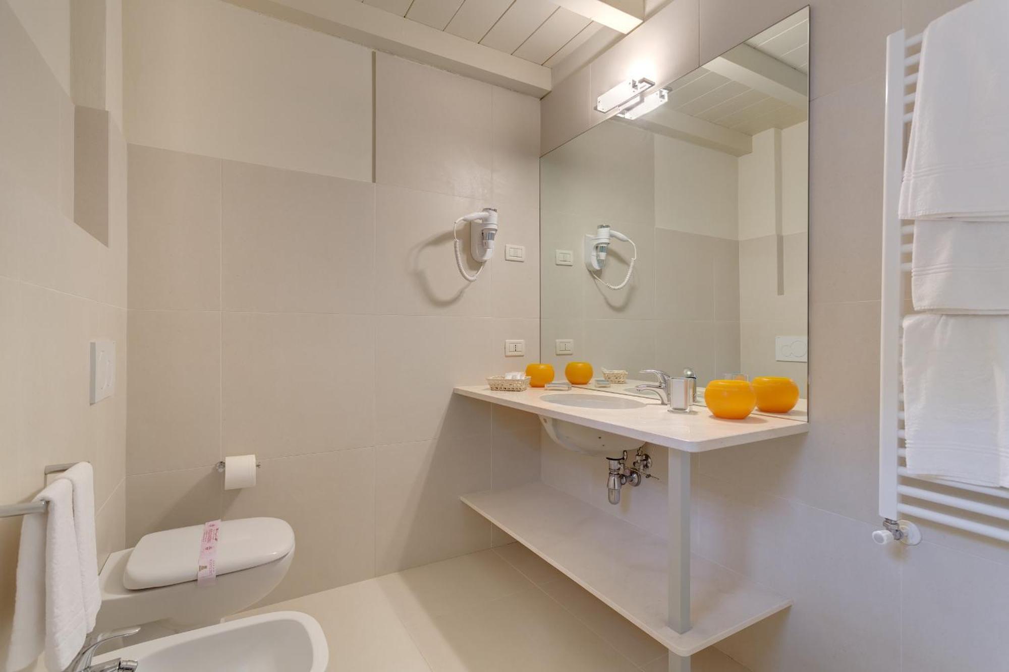Bacco 3* Lido di Camaiore